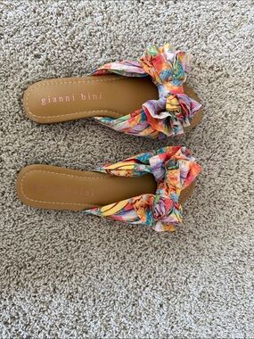 Gianni Bini Multicolor Floral Bow Slide Sandals